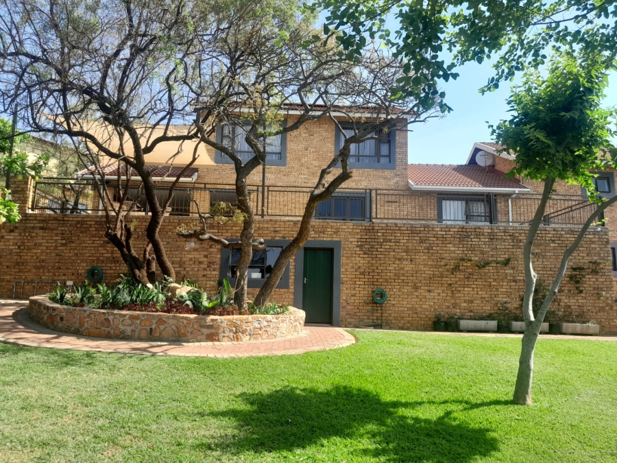 4 Bedroom Property for Sale in Cashan North West